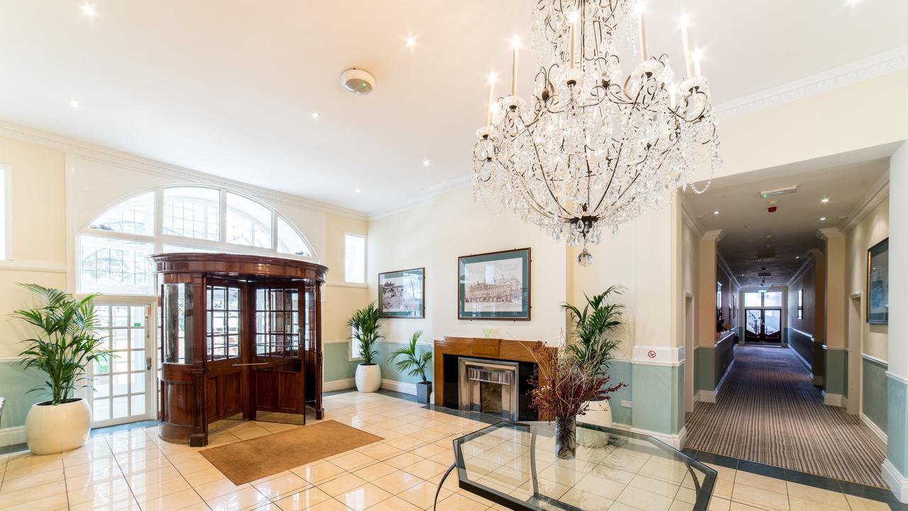 Victorian Duplex In Burlington Mansions Διαμέρισμα Μπόρνμουθ Εξωτερικό φωτογραφία